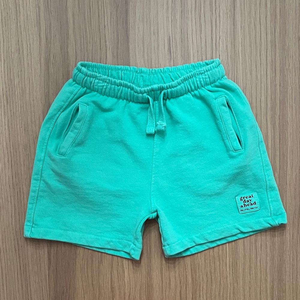 Zara, boy’s French Terry green shorts, size 5, runs smaller